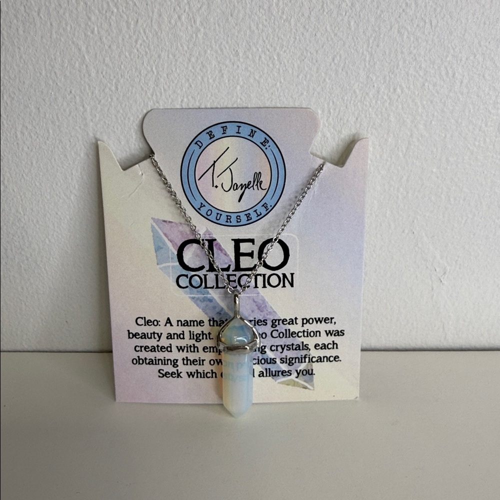 T Jazelle Silver and Opalite Cleo Necklace